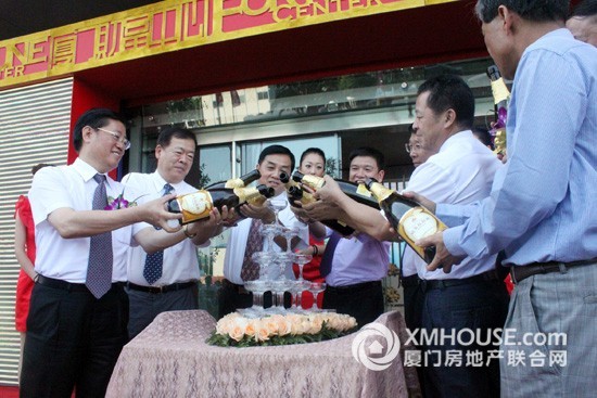 138805415918.jpg 138805415918.jpg