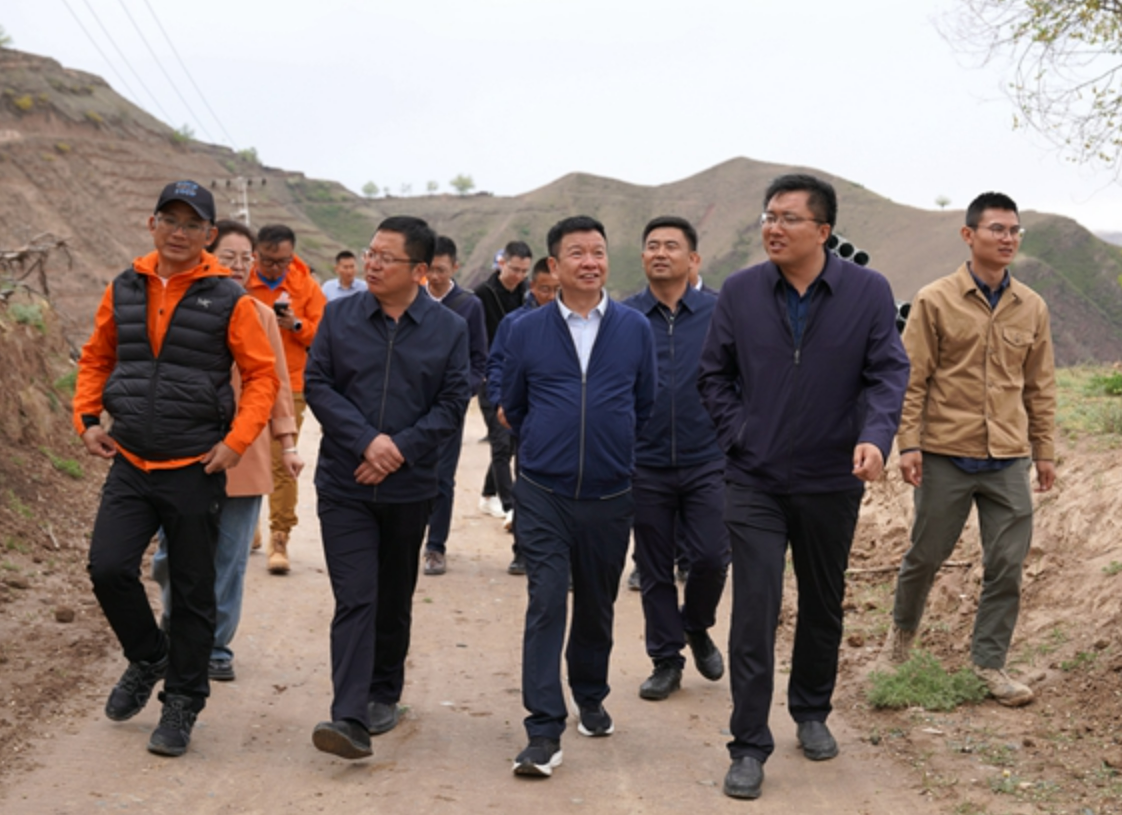 6382330590619395106662195