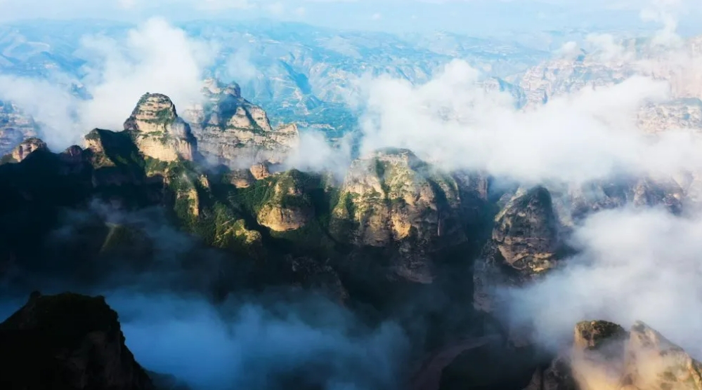 6384756387423470673993188