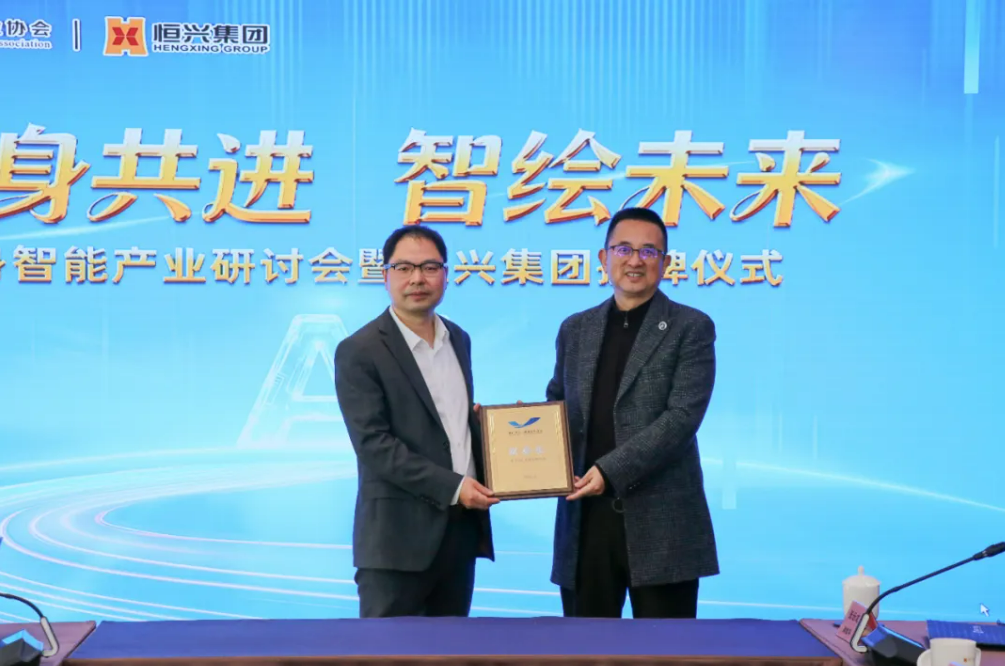 6390596599823275386198829